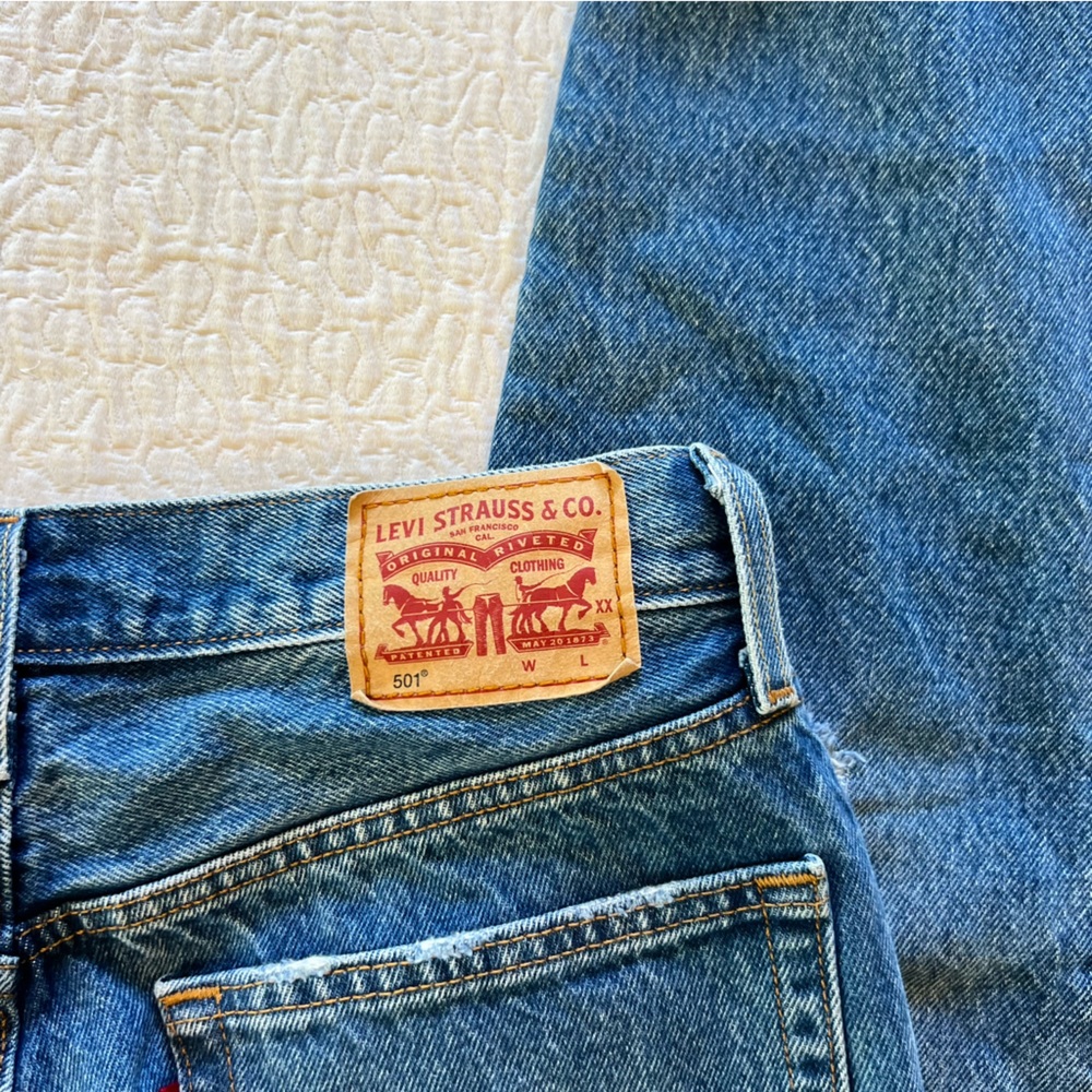 Levi 501 straight leg jeans - Picture 6 of 9